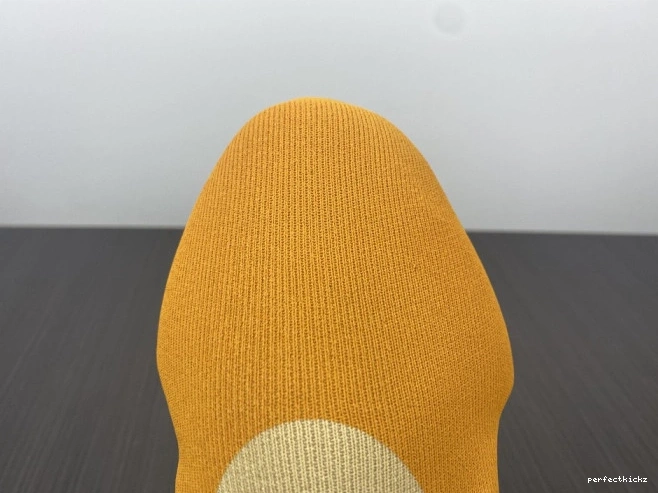 GW5353 Adidas Yeezy Sulfur Knit RNR 0811